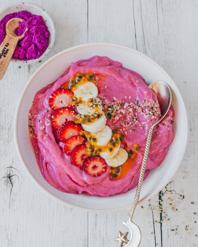 TROPICAL DRAGON FRUIT SMOOTHIE BOWL Tropeaka - Main Image